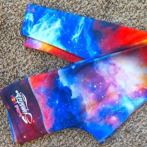 Red bull promo leggings clouds smoke sky sunset